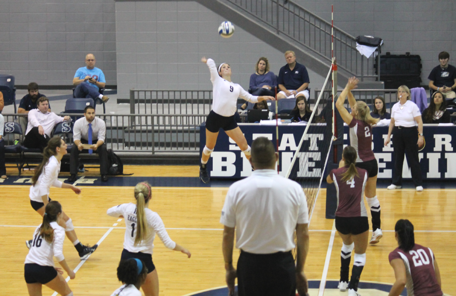 Senior outside hitter Jamie DeRatt (9) recorded 30 kills over a weekend that saw the Eagles go 1-1 in conference play. 