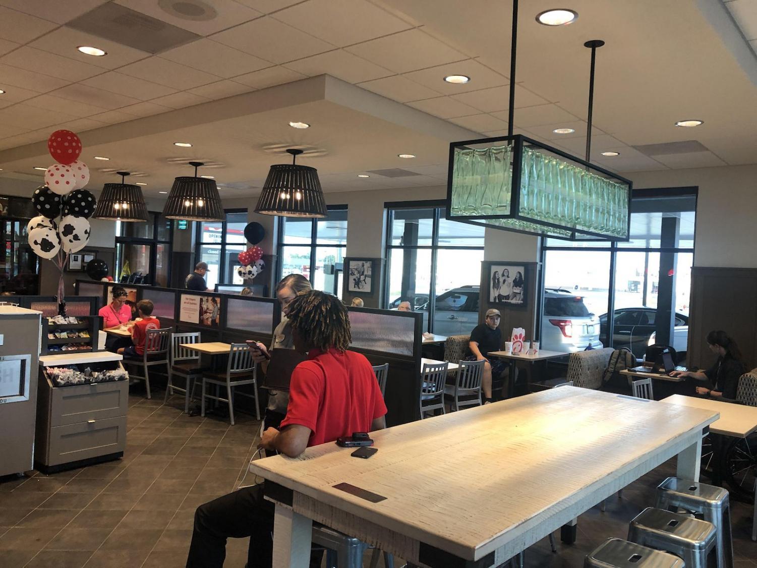 Reopening+of+Chick-fil-a+Statesboro+draws+crowd