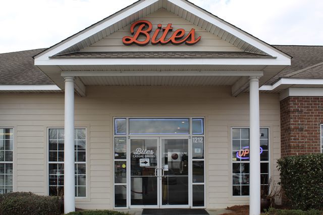 Bites on Brampton is a Statesboro restaurant that sells burgers, tacos, wings and other casual entrees. The restaurant opened in 2015.