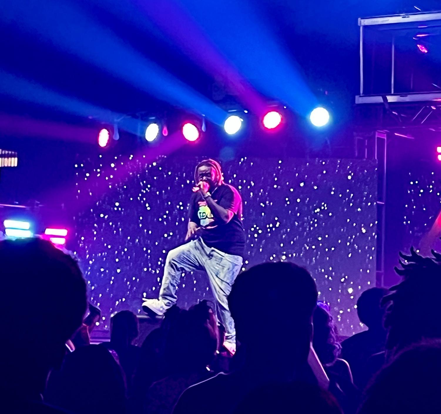 Students+share+their+favorite+moments+from+the+T-Pain+concert