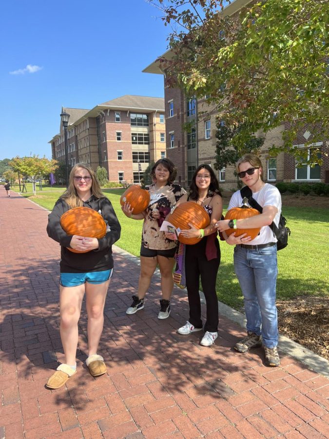 Students at Pop Up Pumpkin Patch 
09/21/22