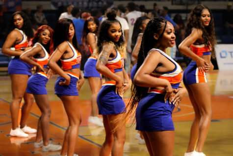 Savannah State cheerleaders dance routine.