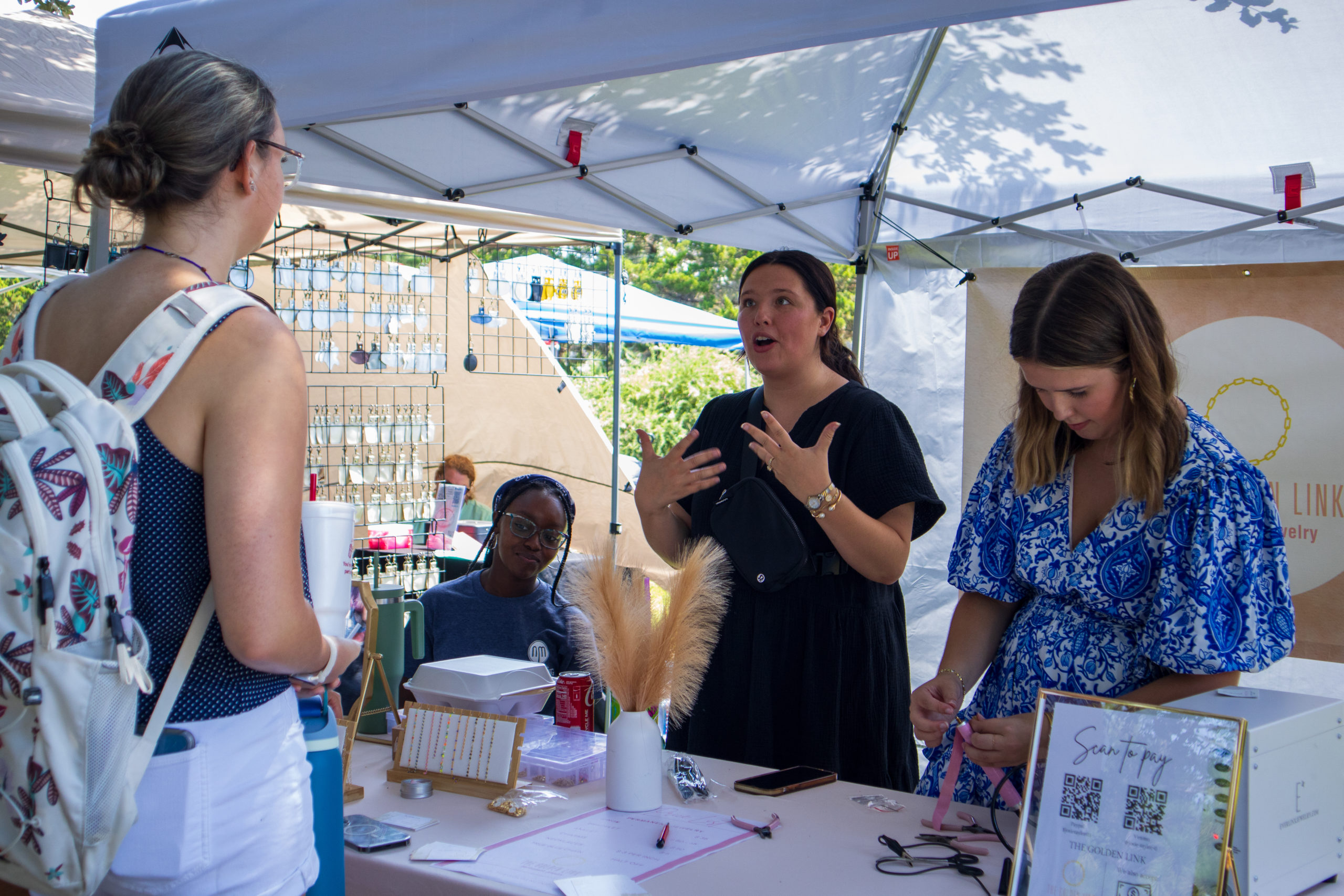 Armstrong's Farmers Market Photo Gallery