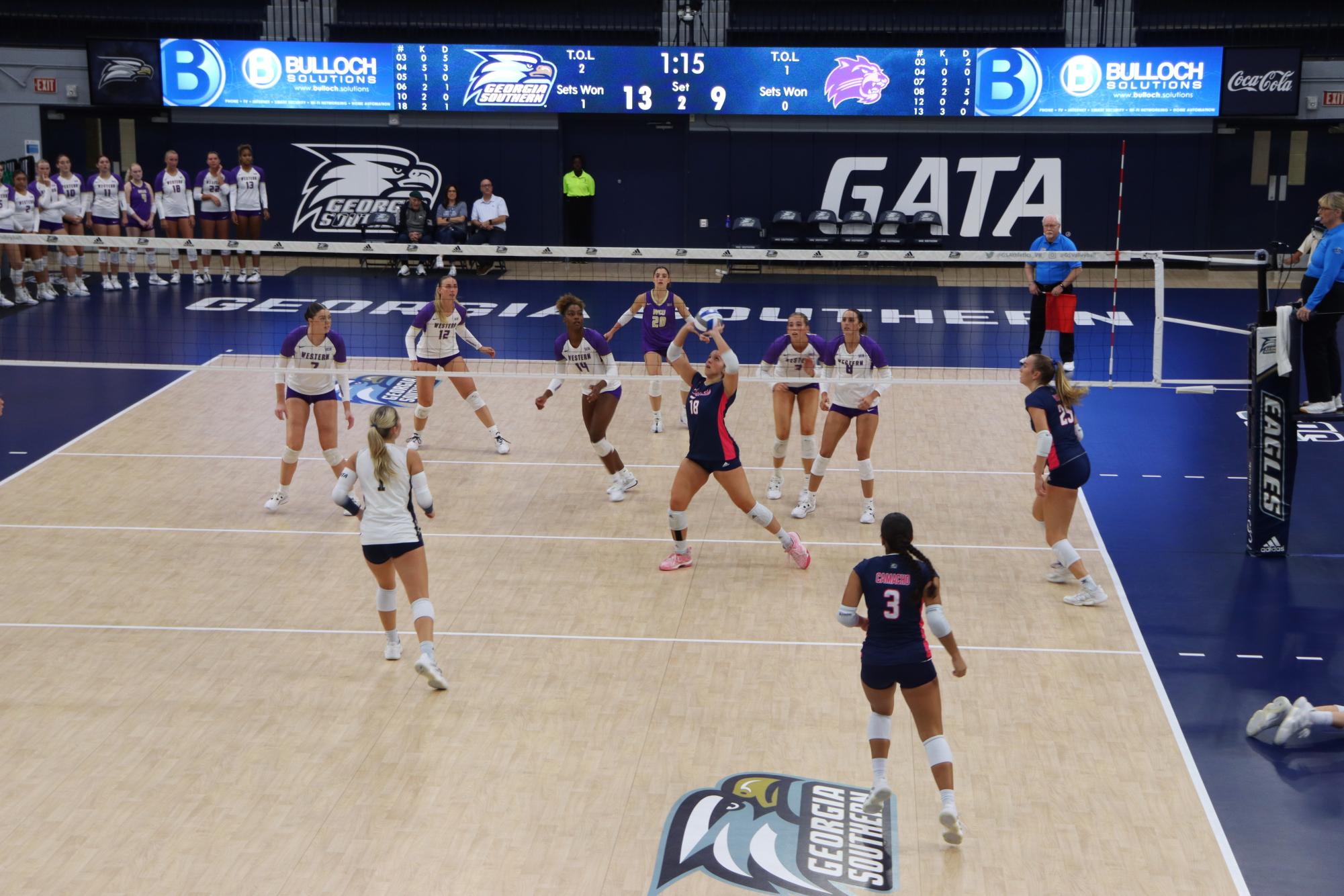 GS Women's Volleyball Defeats Western Carolina