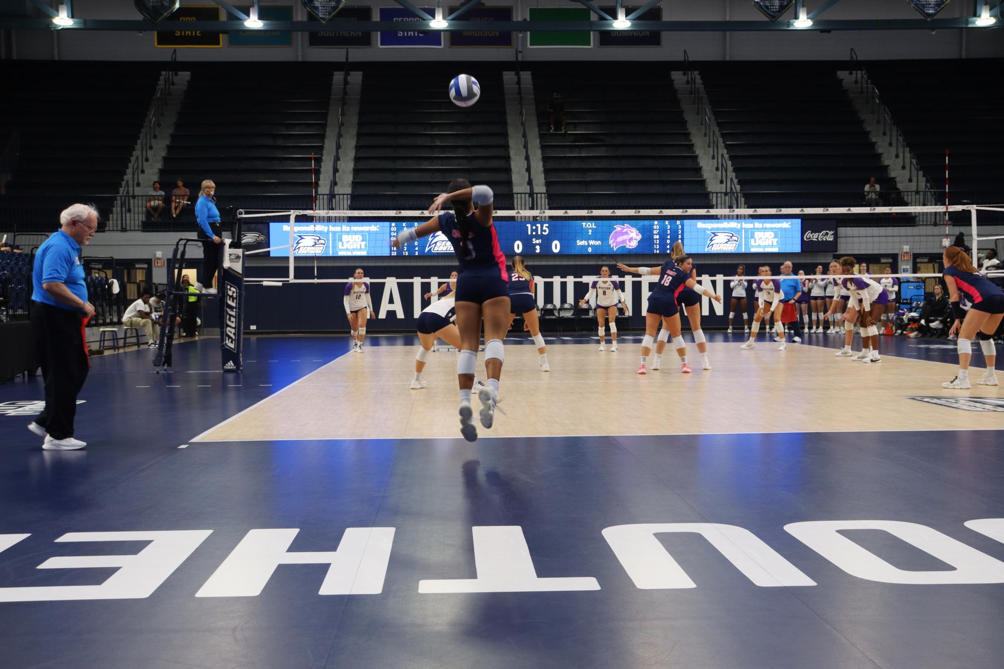 GS Women's Volleyball Defeats Western Carolina