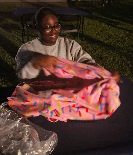 S’mores and Blankets at OSA’s Cozy Crafting Night