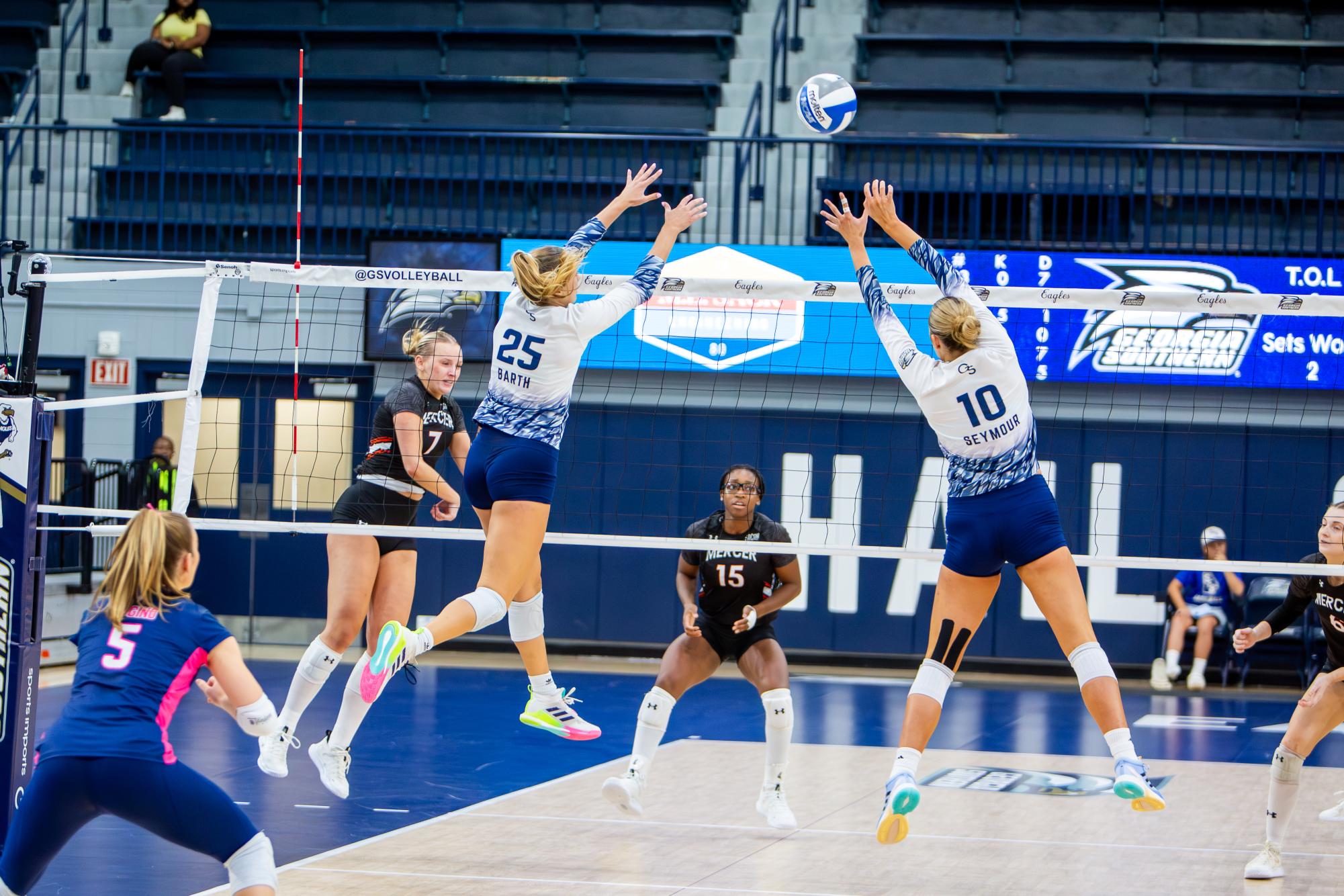 Georgia Southern Volleyball Wraps Up Eagle Invitational With a Win