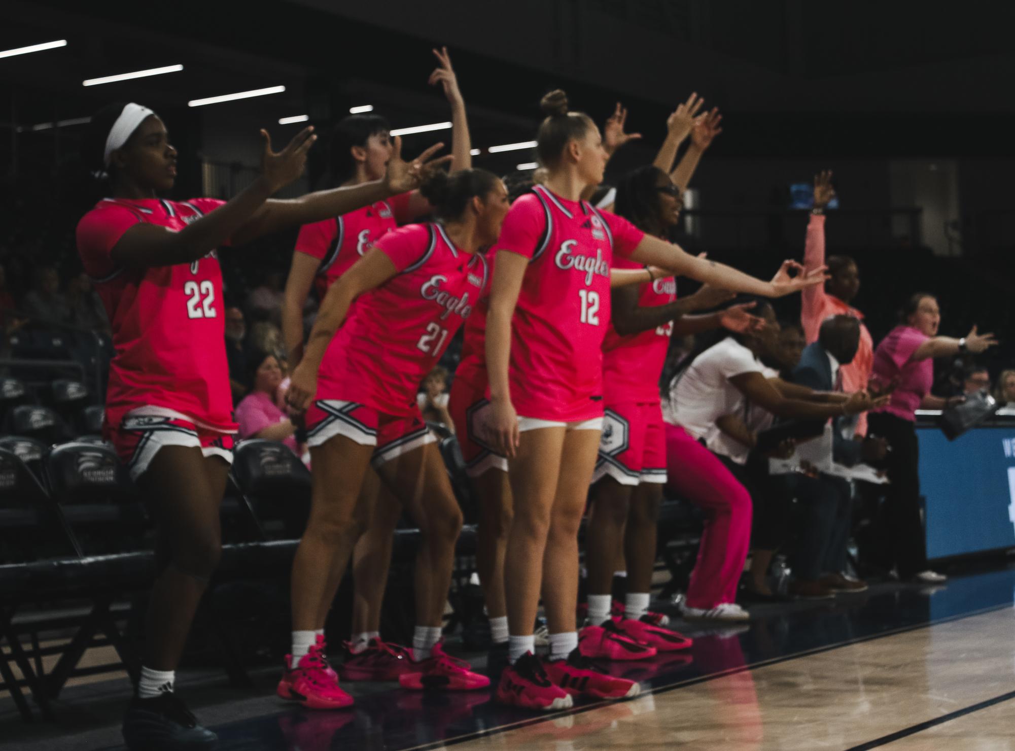 Women's Basketball Secures Milestone Victory Against Marshall