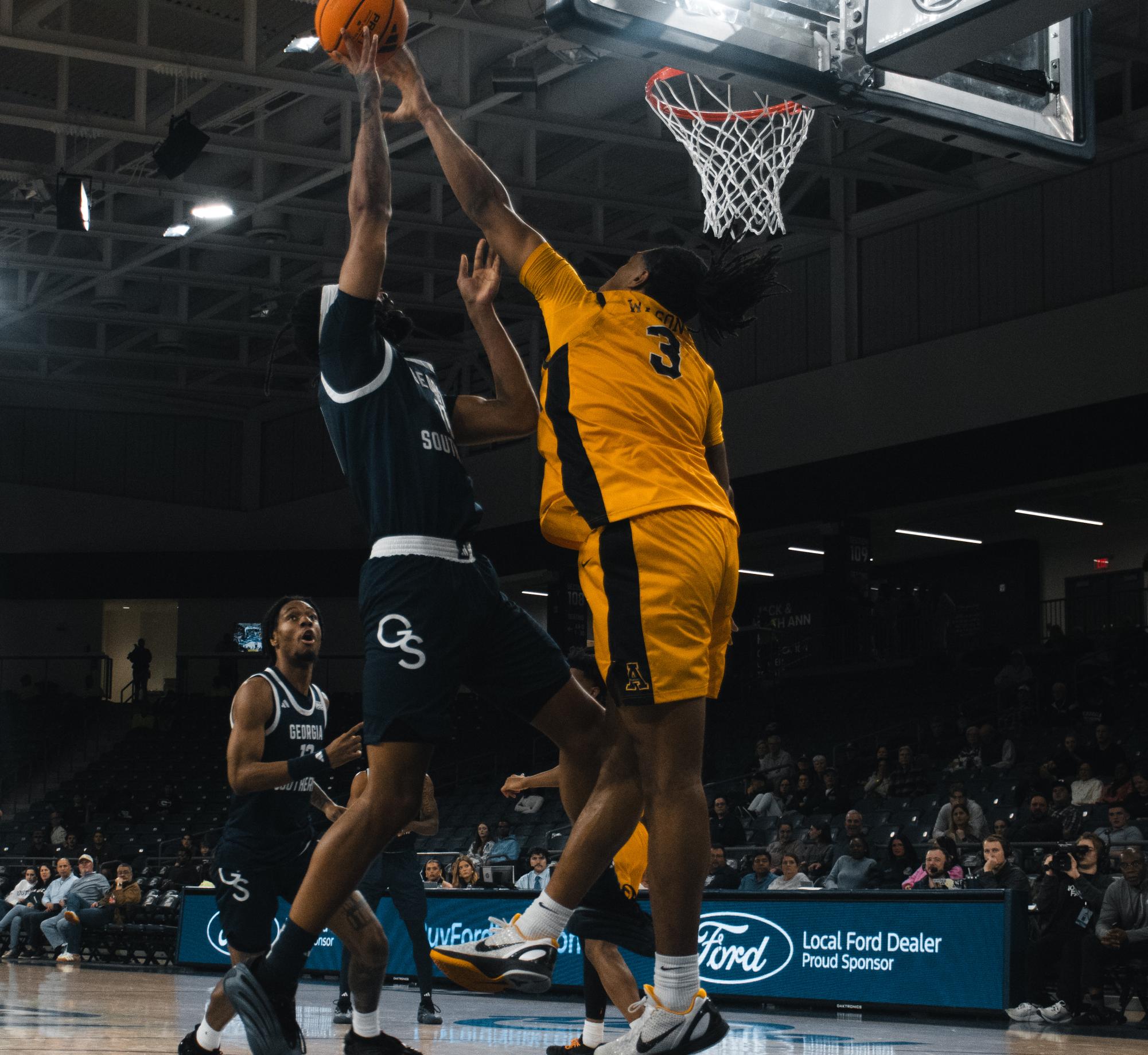 Georgia Southern Basketball Takes on a Doubleheader