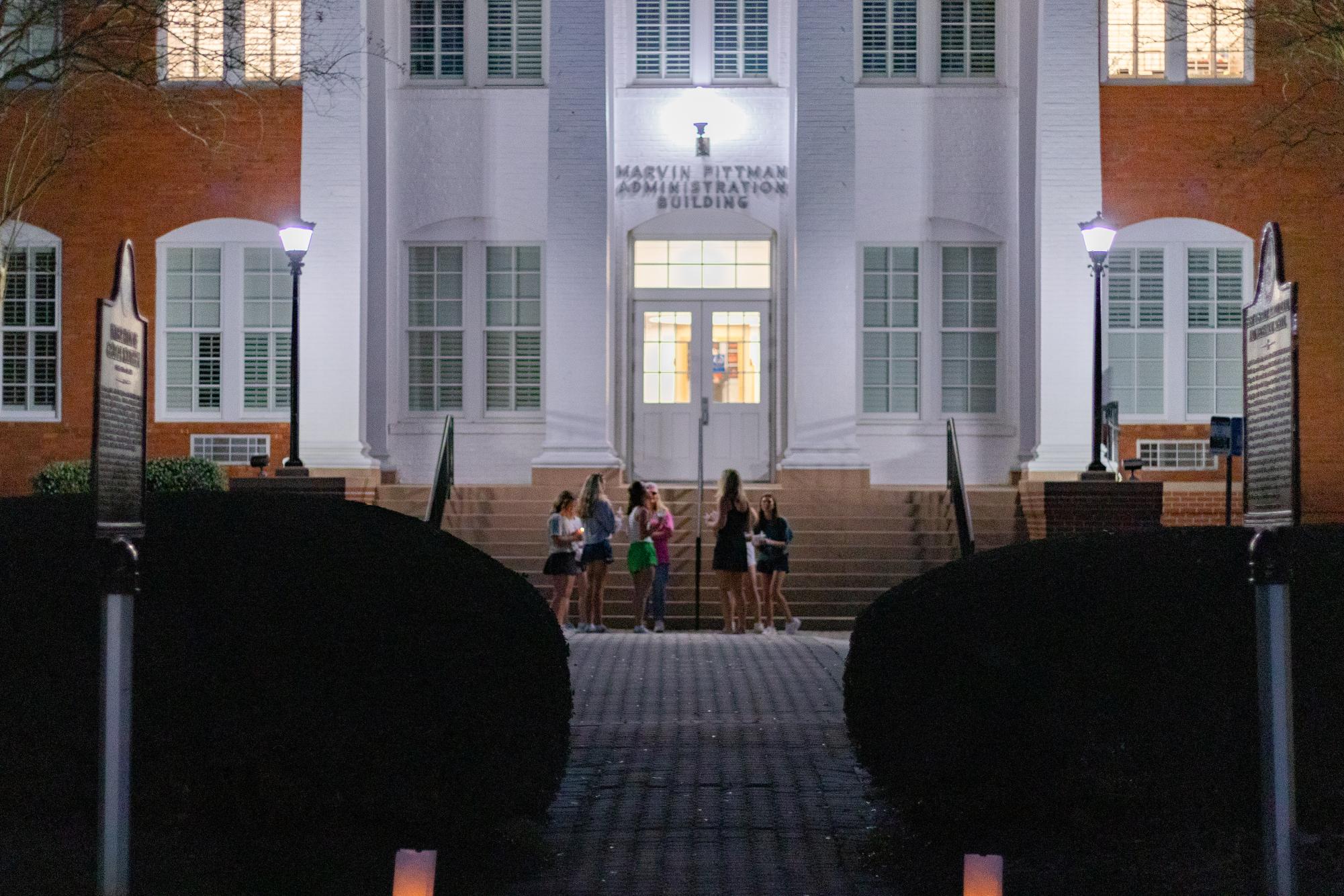 Georgia Southern Hosts Prayer Walk