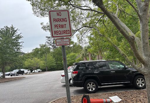 No permit required parking lot, situated between residential parking lots 1 and 2.